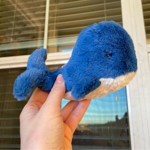 NWT Blue Wavelly Whale Jellycat 🐳 Rare and Retired